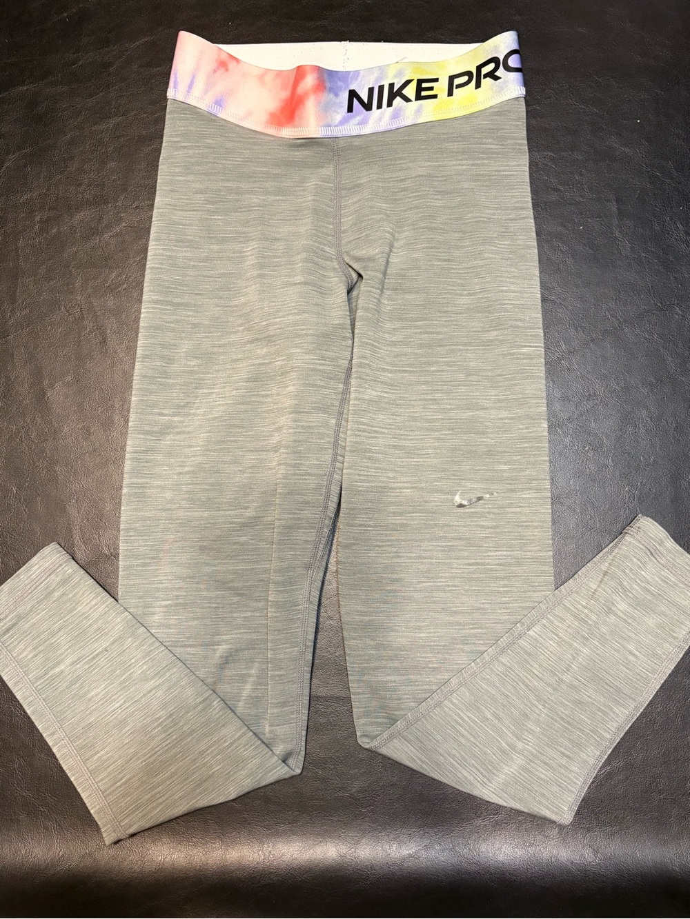 Nike Pro Heather Gray Leggings with Rainbow Waistband size XS.